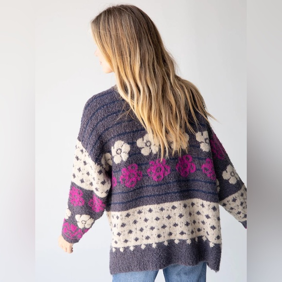 Natural Life Wool Blend Gray Pink Floral Calla Jacquard Cardigan Sweater - Picture 5 of 12